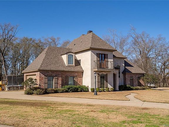 3rd image of 538 Dogwood South Ln