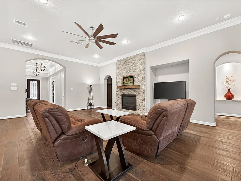32607 Wingfoot Cir — Photo 11