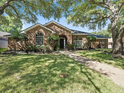 404 Meadow Mountain Dr, Woodway, TX, 76712