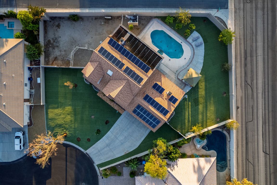 next background image