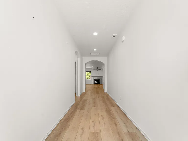8581 N Orchard Ln — Photo 4