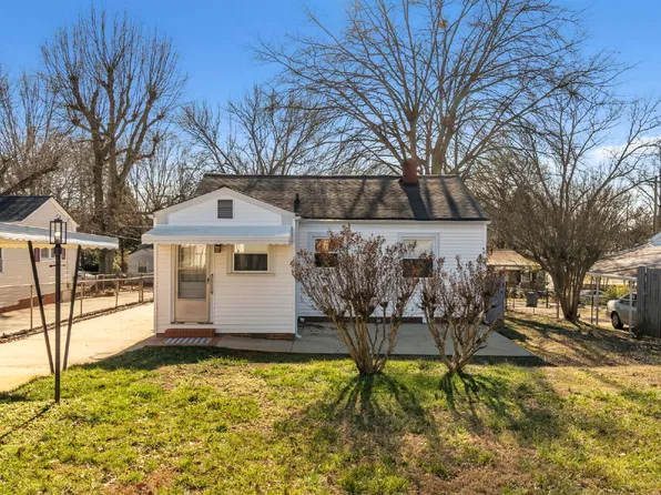 5 Maryland Ave, Greenville, SC 29611