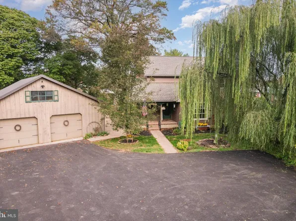 4250 N George Street Ext, Manchester, PA 17345