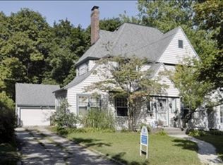 1904 Waite Ave, Kalamazoo, MI 49008