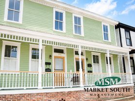 540 E Gaston St, Savannah, GA