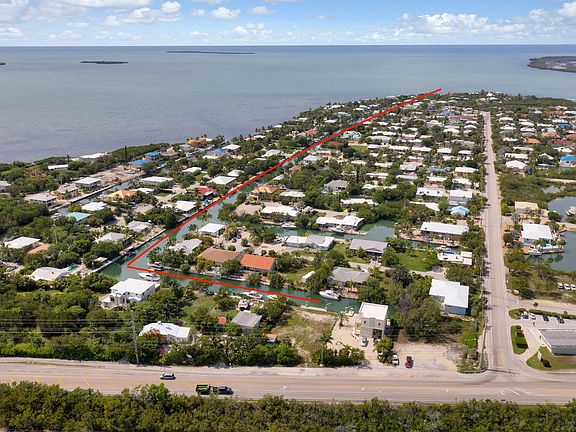 2nd image of 21054 Overseas Hwy