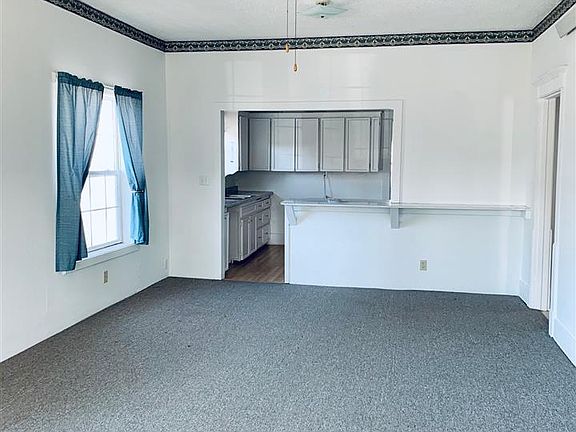 4th image of 505 E 19th St