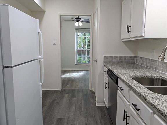 Kitchen 5