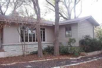 3rd image of 2102 Mimosa Dr