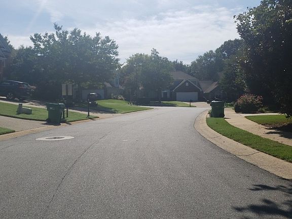 4th image of 2501 Alston Dr NE
