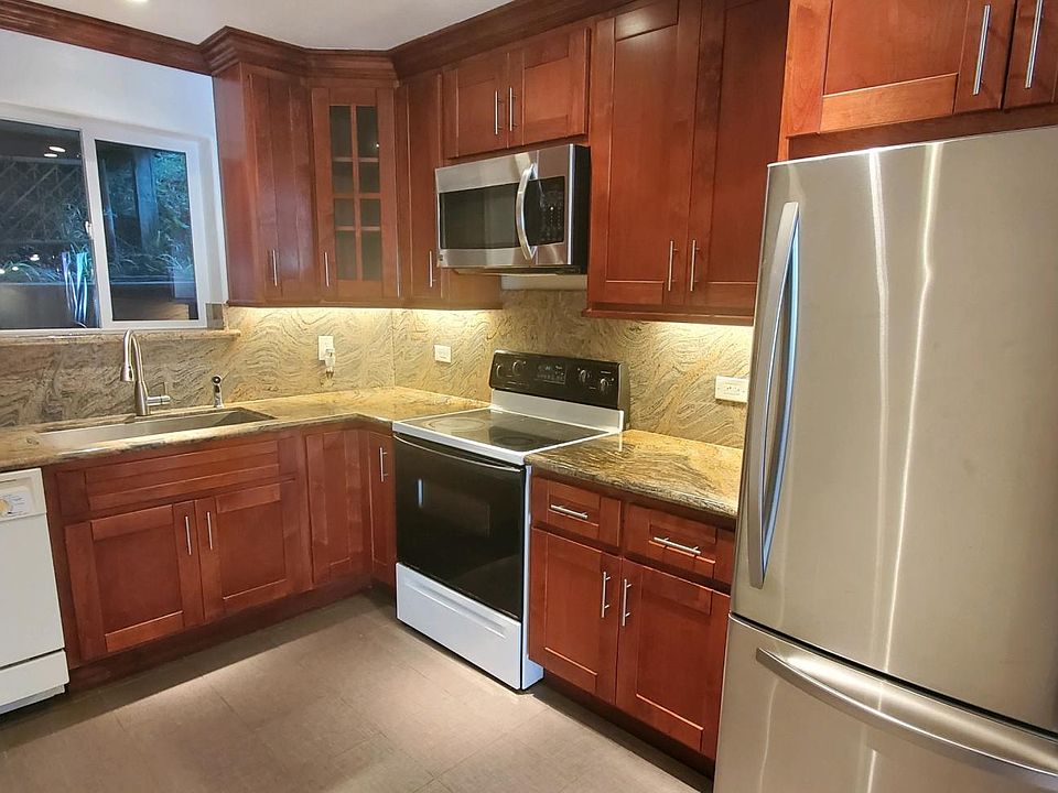 1st image of 708 Hidden Valley Rd #708