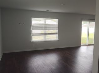 27 Hawkhorn Ct, Savannah, GA 31407