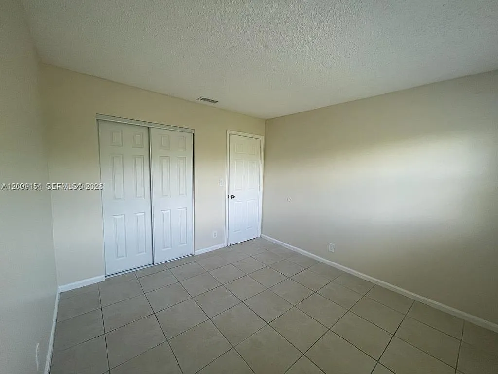 Dennis Dev Townhouses — Photo 3