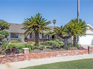 9621 Campus Dr, Anaheim, CA 92804