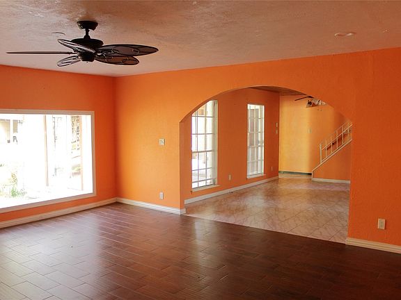 4th image of 4307 Tidewater Dr