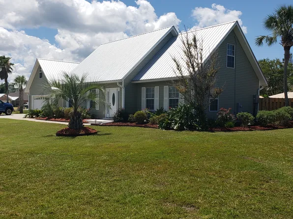 310 Nautilus Dr, Port Saint Joe, FL 32456