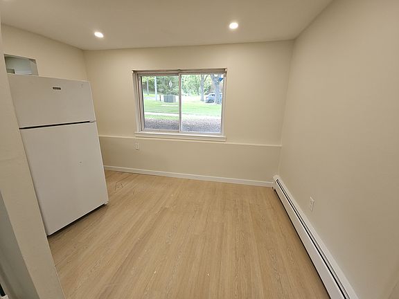 5th image of 41 Tanager Rd #2