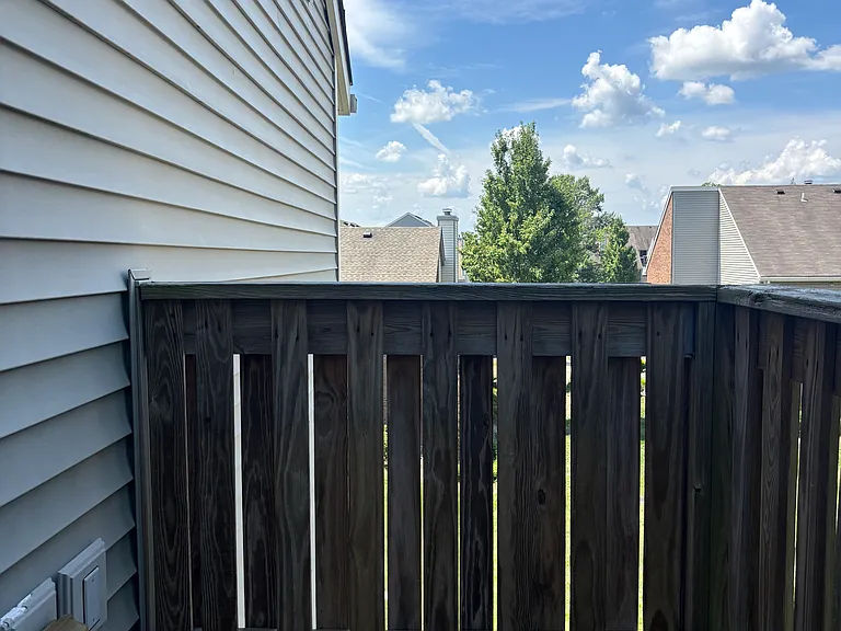 1221 Ravens Crest Dr — Photo 13