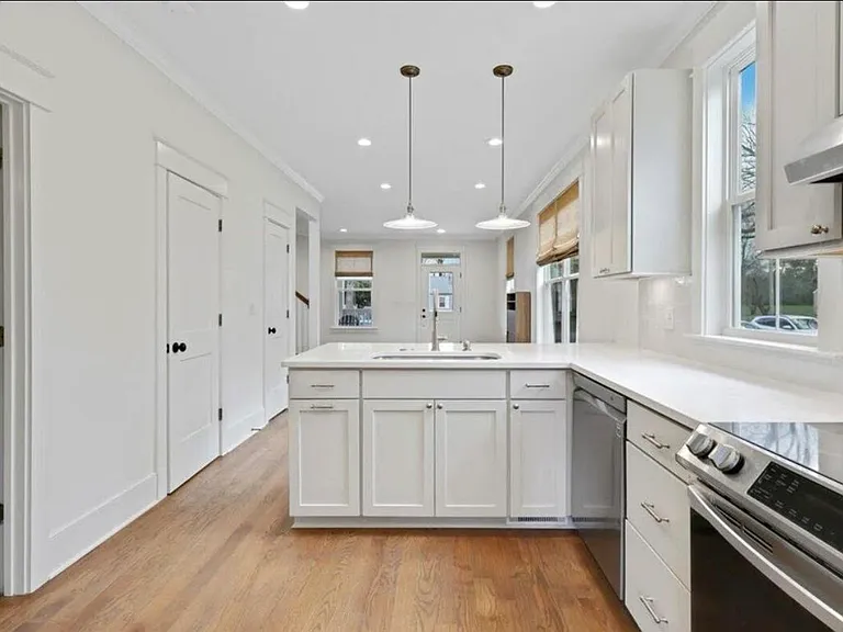 205 Shawnee Trl — Photo 10