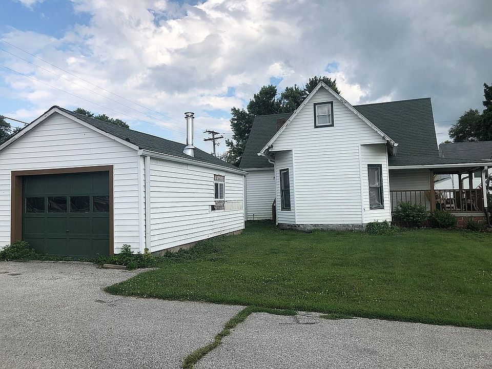 2nd image of 410 W Main St