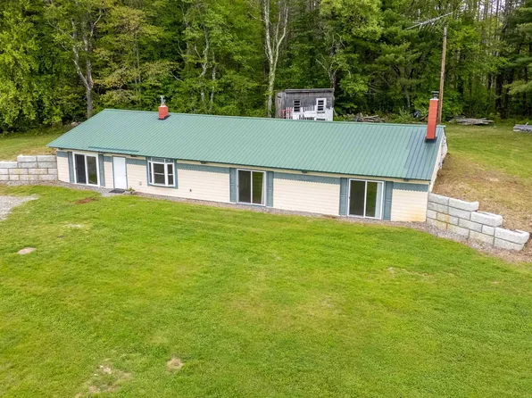 122 Flagg Road, Rochester, NH 03839