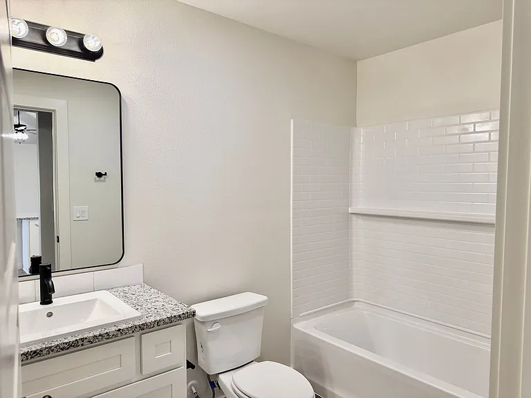 2408 Aberdeen Ave — Photo 21