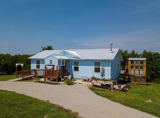 615 Long Rider Ln, Clifton, TN 38425