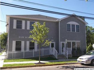 103 Drs James Parker Blvd APT C, Red Bank, NJ 07701