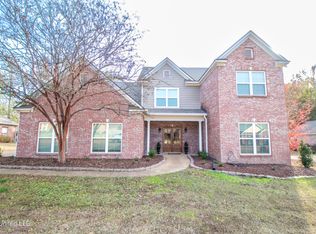 117 Oakhurst Dr, Clinton, MS 39056
