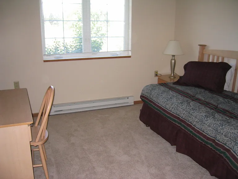 Windsor Pond Apartments — Photo 75