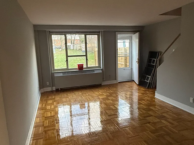 69-05 186th Ln — Photo 4