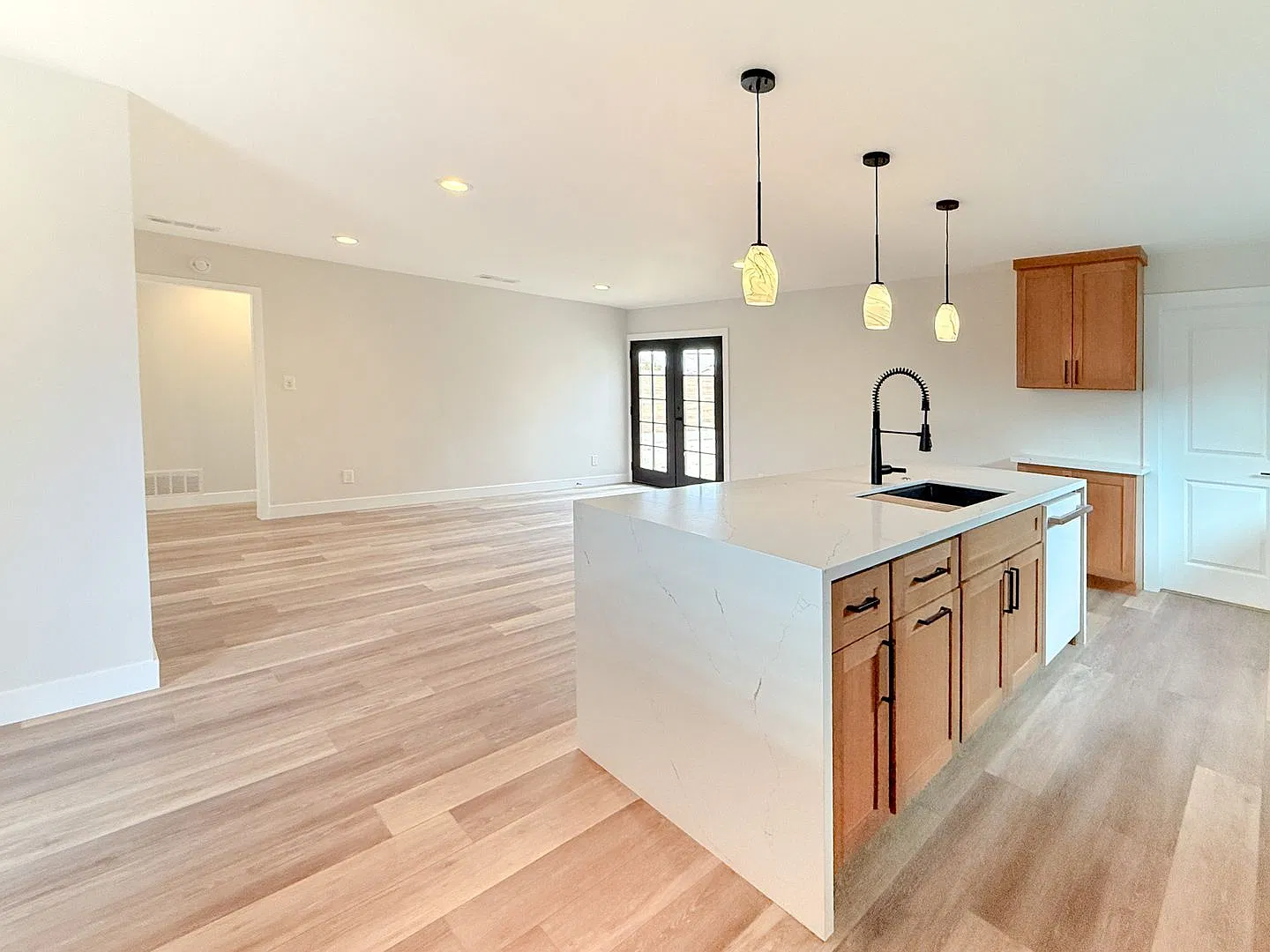 Modern 3-Bedroom Home with Private Yard in Central Lompoc! — Photo 4