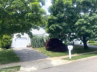 55 Brant Dr, Brick, NJ 08724