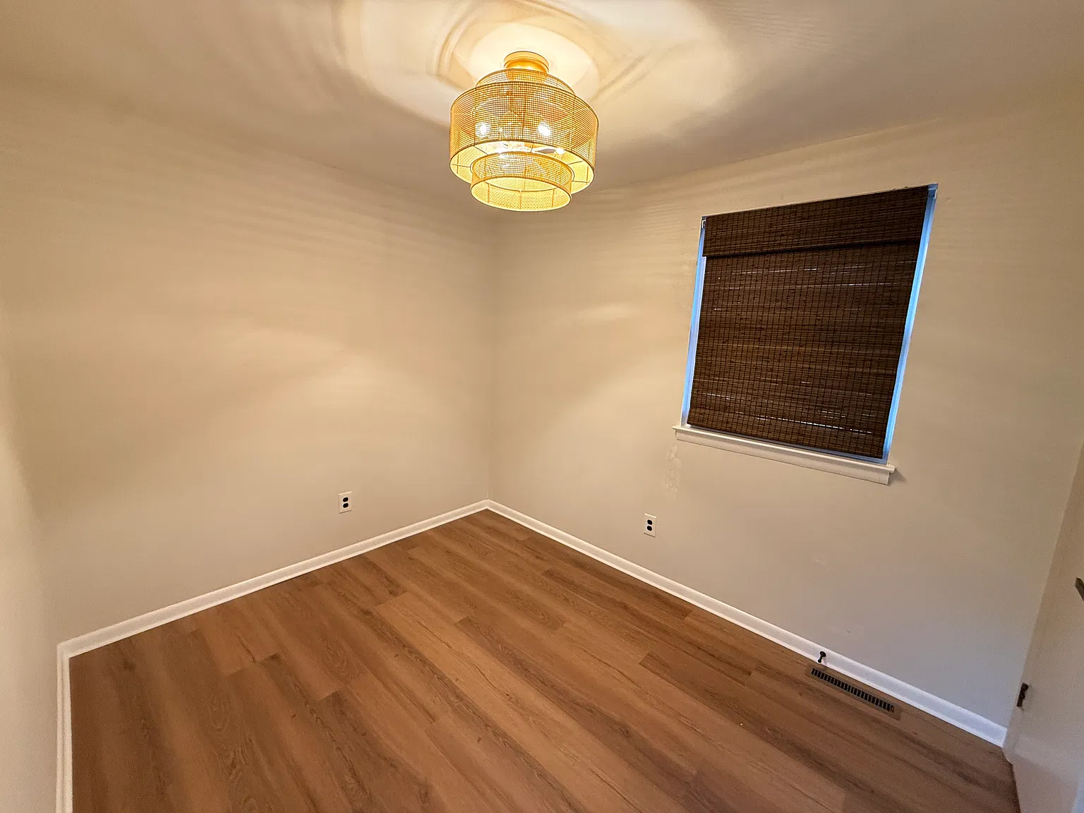 3 bed, 1488 sqft, $3,000 — Photo 4