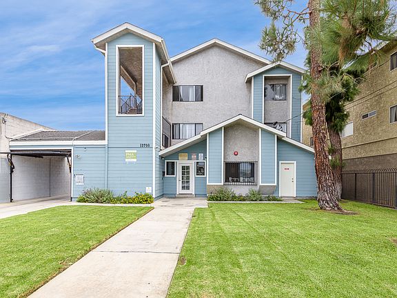 2nd image of 13700 Lemoli Ave #2540807