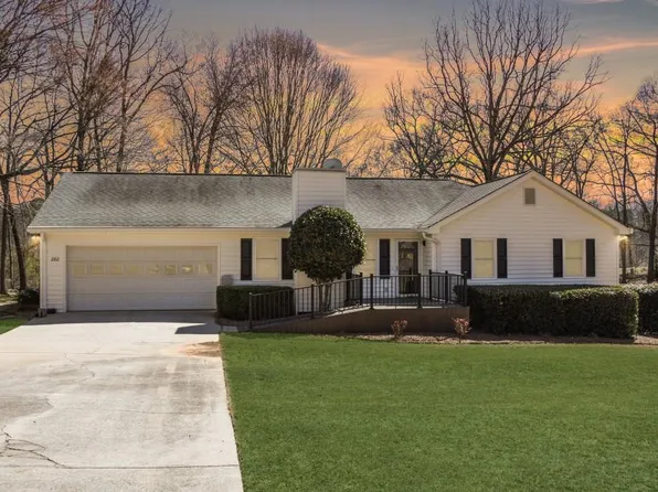 292 Cedar Ridge Dr, Braselton, GA 30517