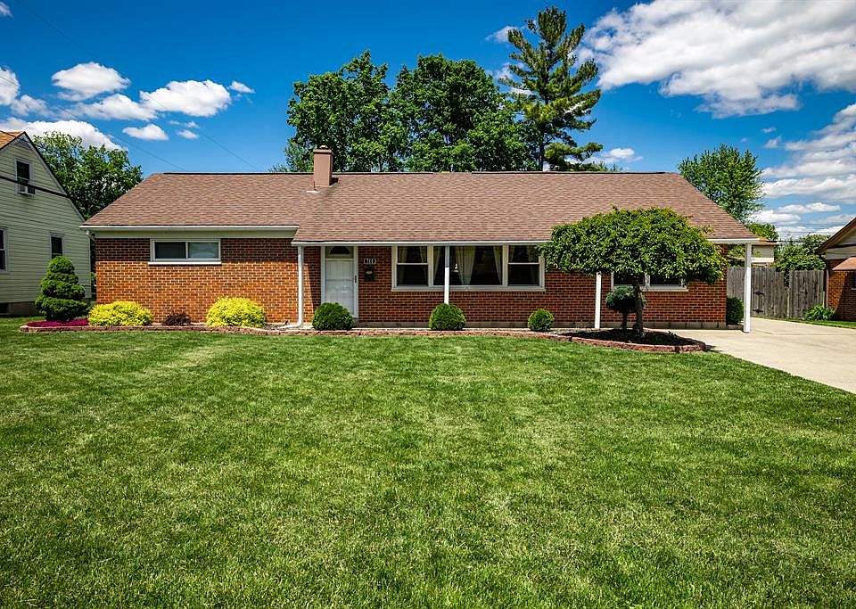 1st image of 744 Vinnedge Ave