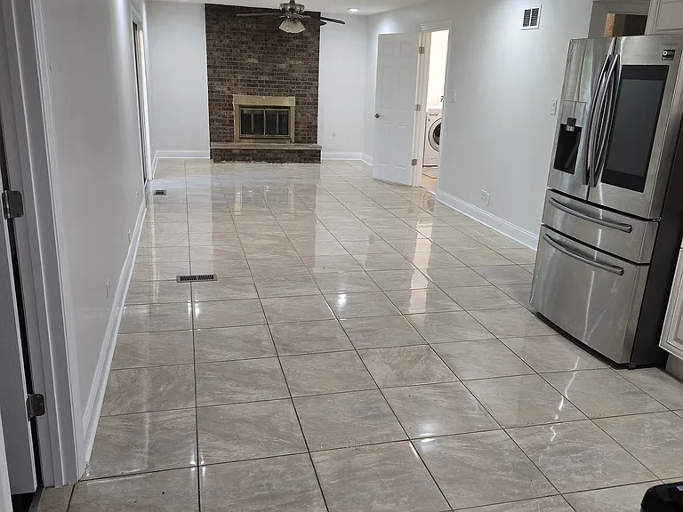 17055 Hickory Ct — Photo 17