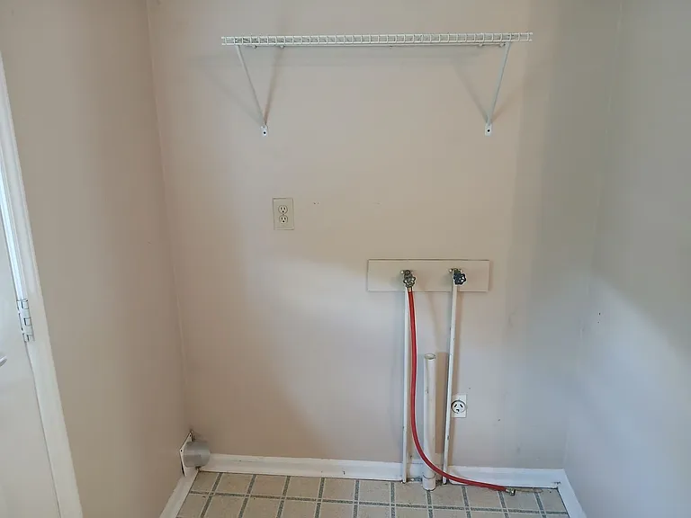 777 Old Embreeville Rd #1-3 — Photo 8