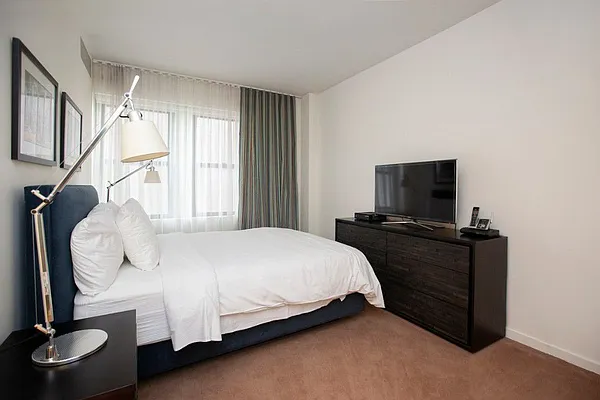 Rented by CitiSuites International Realty | media 6