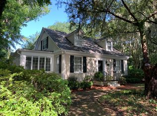 808 Hamilton St, Beaufort, SC 29902