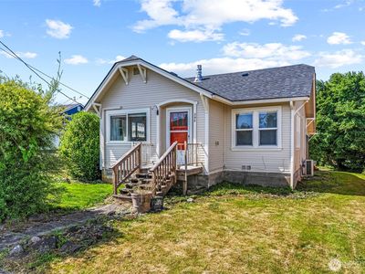 290 S Second St., Cathlamet, WA, 98612