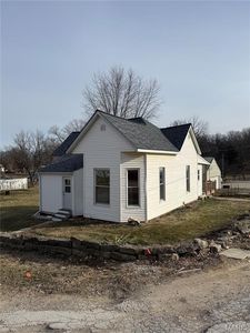 121 S Low St, Frankford, MO, 63441
