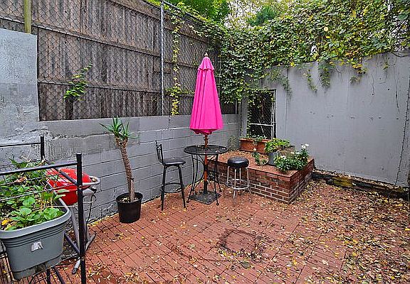 5th image of 531 E 11th St #1R