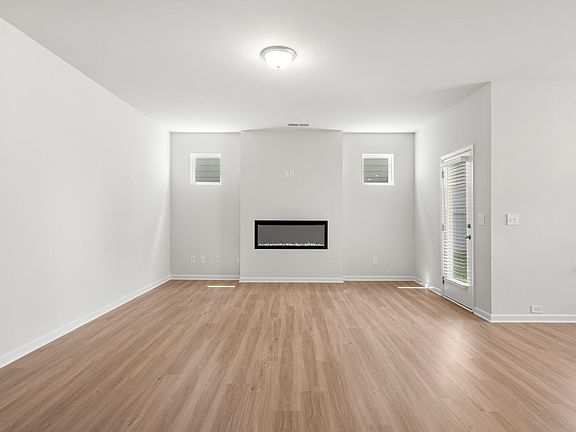 5th image of 155 Andros Dr