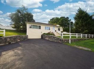 17 Birch Dr, Thiells, NY
