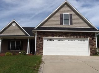 4624 Crystobal Rd, Fayetteville, NC 28311