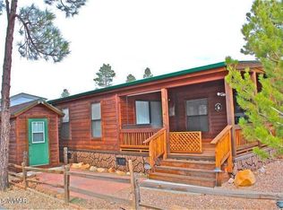 2272 Horse Thief Trl, Overgaard, AZ 85933