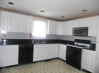 87 Butler St, Fall River, MA 02724