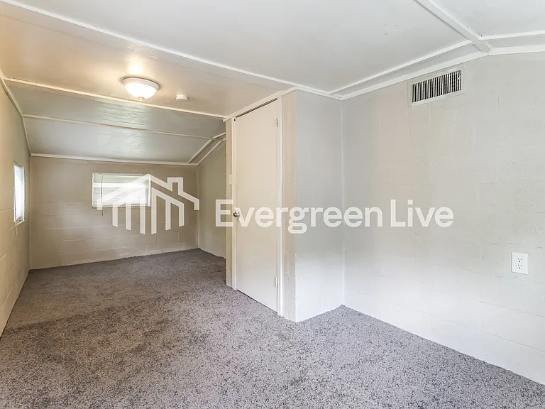 3500 Boyd St — Photo 12